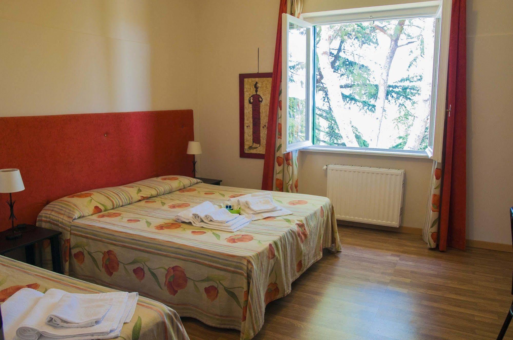 Hotel Villa Maria Luigia Frascati Luaran gambar